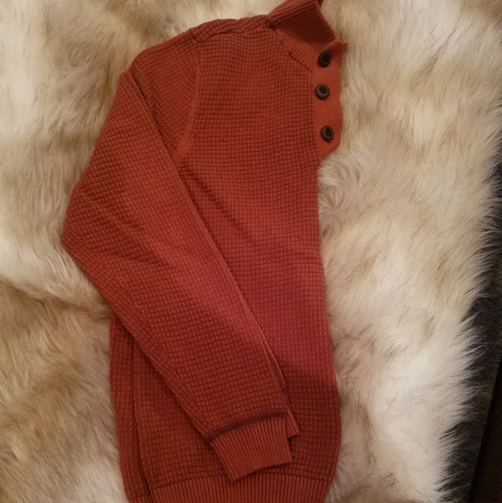 Men's sweater